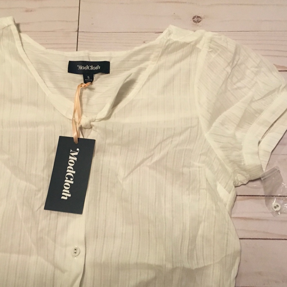 Mod Cloth Top - Picture 2 of 5